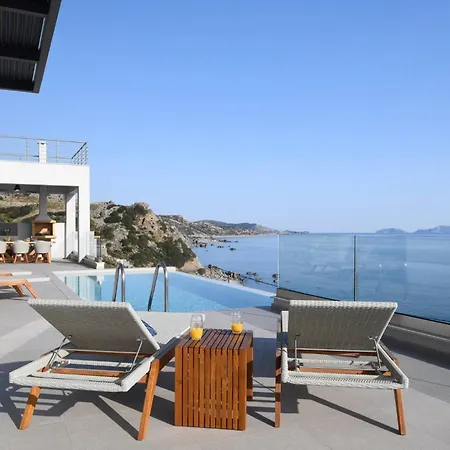 Rozites Luxury Beachfront Villa, By Hellocrete * Ретимно (Крит)