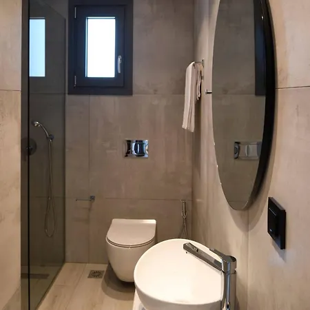 Rozites Luxury Beachfront Villa, By Hellocrete Villa *