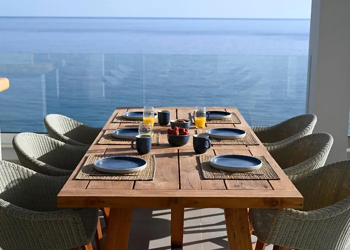 Rozites Luxury Beachfront Villa, By Hellocrete * Ретимно (Крит)