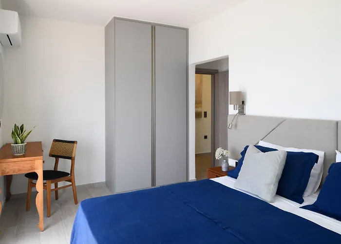 Rozites Luxury Beachfront Villa, By Hellocrete Ретимно (Крит)