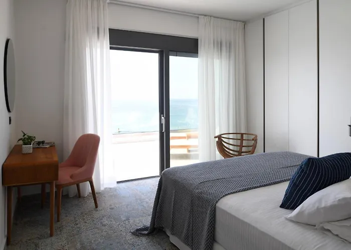 Вілла Rozites Luxury Beachfront Villa, By Hellocrete Ретимно (Крит)