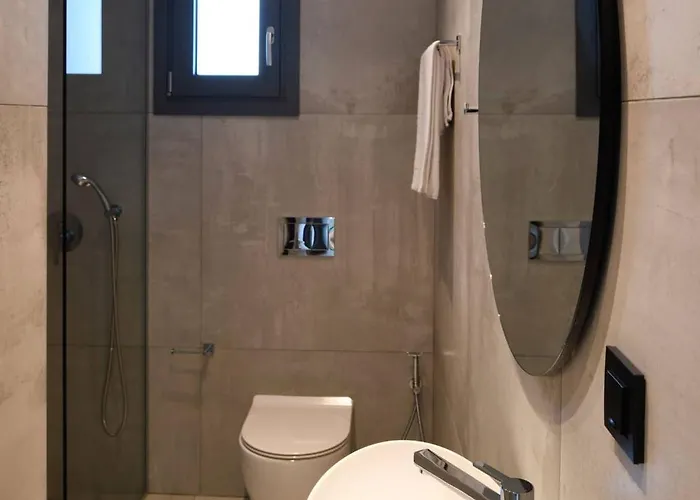 Rozites Luxury Beachfront Villa, By Hellocrete Вілла *